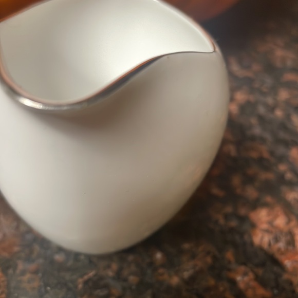 Sango Fine China ~ Silver Snow ~ Sugar Bowl & Creamer Set ~ Vintage 1970-79 - Picture 10 of 16